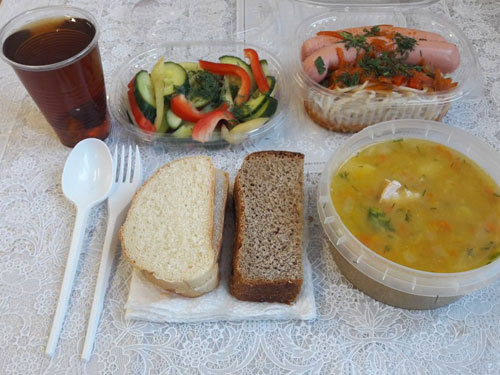 Ассортимент вкусной еды Дзержинский